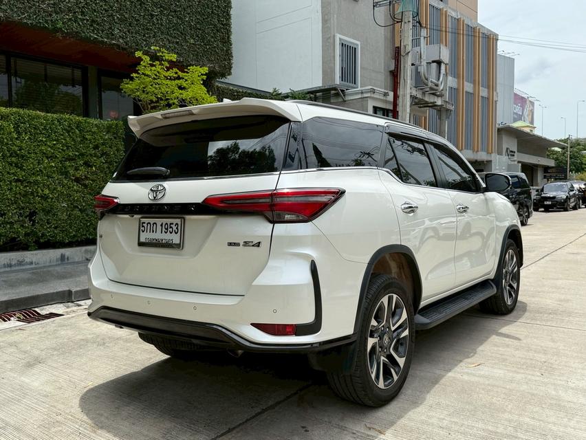 ขาย Toyoya Fortuner 2.8V 4wd ปี16 6
