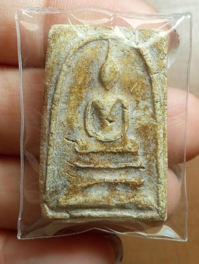 แบ่งปันพระสมเด็จวัดระฆังเก่าเก็บหมดแล้วหมดเลย