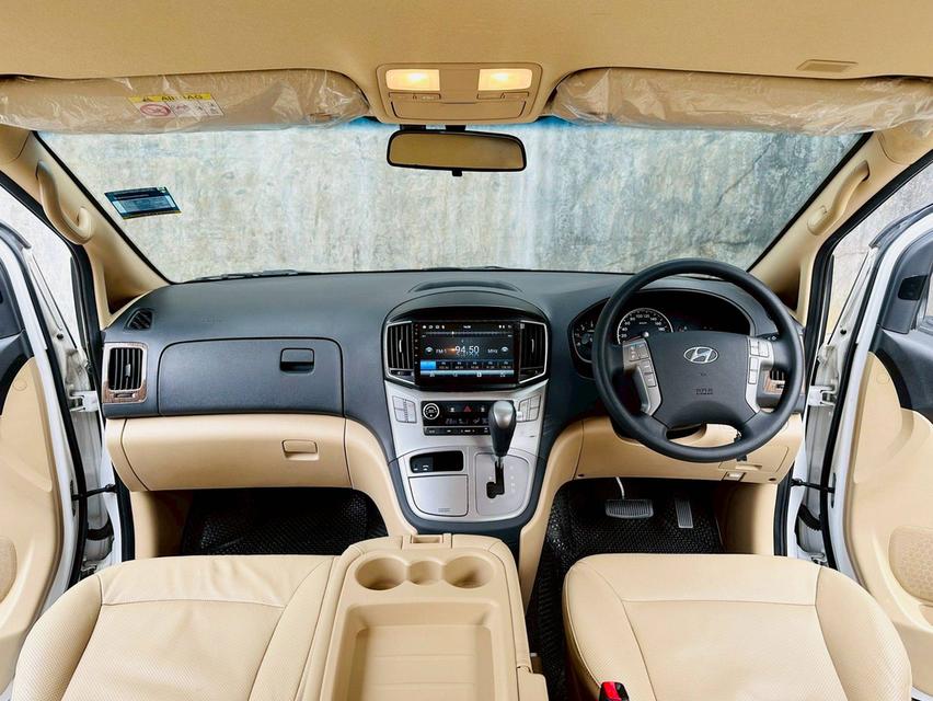 ขาย Hyundai H1 2.5Elite ปี22 8