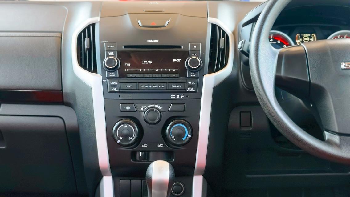 Isuzu D Max space cab ปี 2017 รูปที่ 12