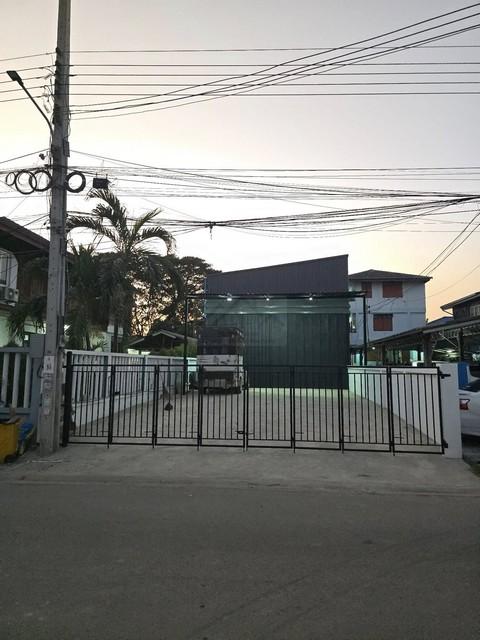 ให้เช่าโกดัง พร้อมออฟฟิศสร้างใหม่ 100 ตร.ว. (400 ตร.ม.) ถนนกรุงเทพกรีฑา 35 ใกล้ทางด่วน ใกล้สุวรรณภูมิ 1