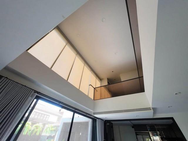 ขาย บ้านเดี่ยว 3 ชั้น สไตส์โมเดิร์น ซอยอินทระ 28 รัชดาภิเษก เขตดินแดง อายุบ้านเพียง 2 ปี 4