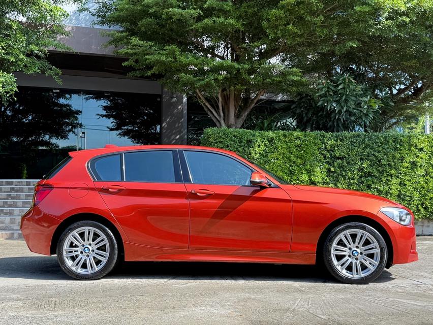 2015 BMW 116i MSPORT รถมือเดียวออกป้ายแดง เข้าศูนย์ทุกระยะ ไม่เคยมีอุบัติเหตุครับ 2