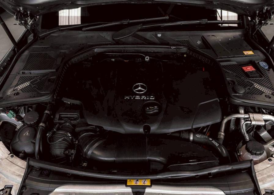 รหัสรถ 67GG9351 Benz C300 2.0 AMG Dynamic ปี2016 W205