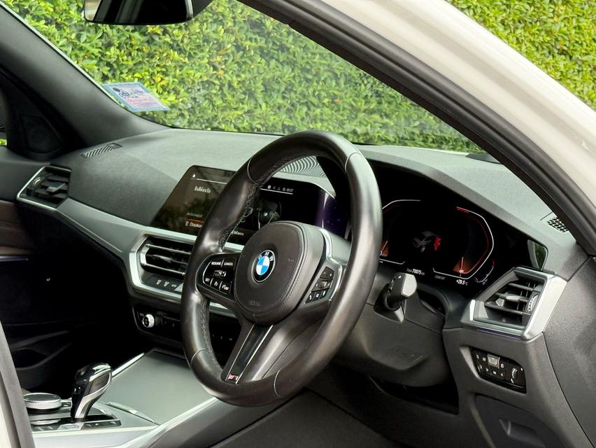 2022 BMW 320D MSPORT รถมือเดียวออกป้ายแดง รถวิ่งน้อยเพียง 6X,XXX กม รถไม่เคยมีอุบัติเหตุ BSI ยังเหลืออีกนานครับ 10