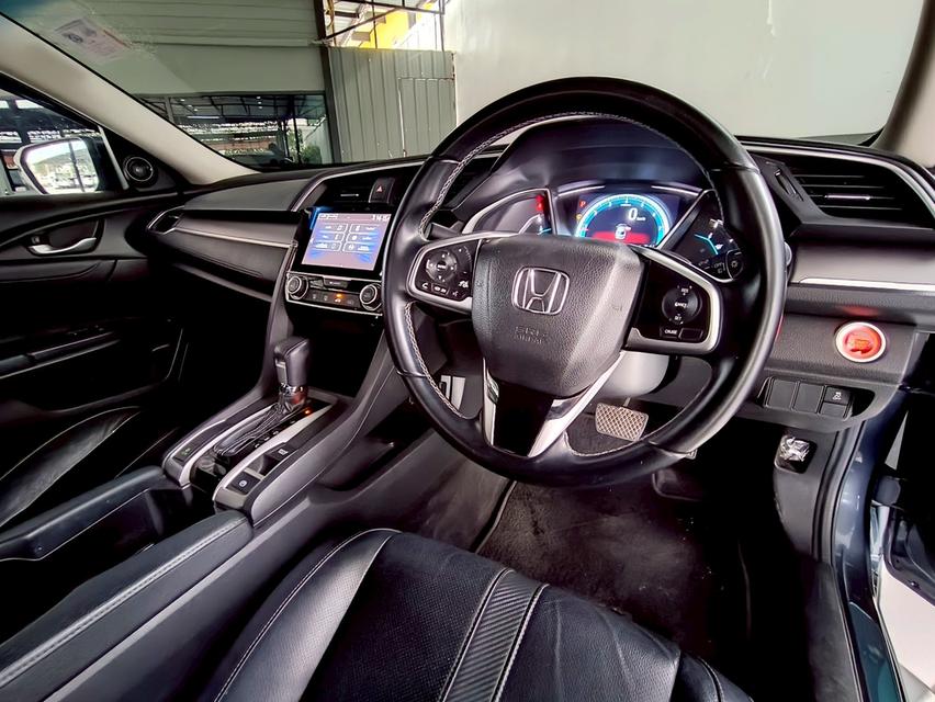 🚗HONDA CIVIC FC 1.8 EL ปี 2016🚗 เคดิตดีฟรีดาวน์ 16