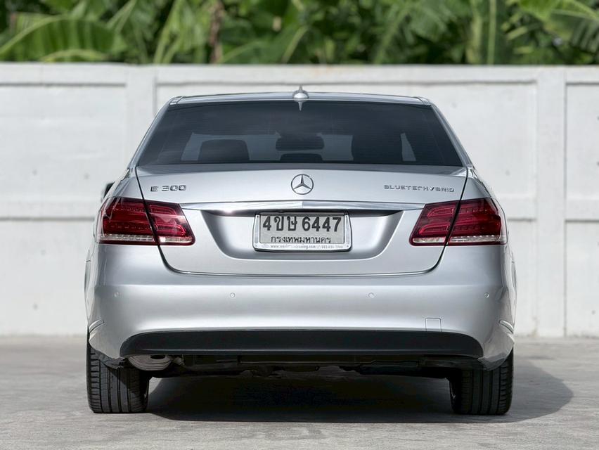 BENZ E-CLASS E300 BLUETEC HYBRID ปี 2014 โฉม W212 ปี10-16 สีเทา ออโต้ รูปที่ 5