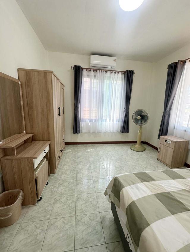 ให้เช่าบ้านเดี่ยว 1 ชั้น  บงกช 5 คลอง 2 ปทุมธานี 54 ตรว.3นอน 2น้ำ 1ครัว จอดรถ 2 คัน Renovate ใหม่  มีเฟอร์และเครื่องใช้ไฟฟ้าครบ แอร์ 3 ตัว 8