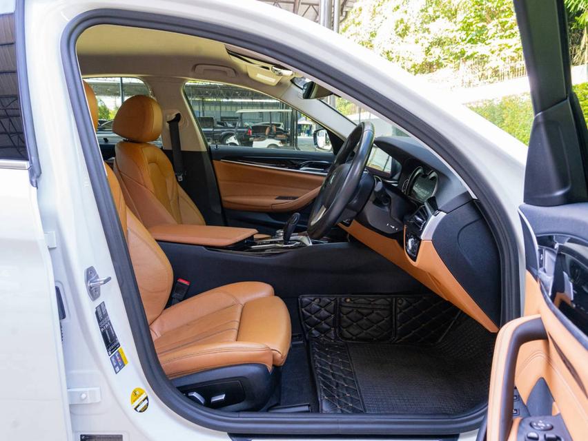 BMW 530e Elite ปีจด 2021 รูปย่อยที่ 3