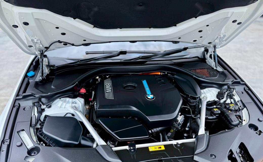 BMW 530e 20.Msport ปี20 18
