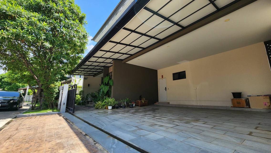 ขายบ้านเดี่ยว เดอะ ซิตี้ บางนา กม.7 บ้านหลังใหญ่ ตกแต่งสวย ทำเลดี ใกล้เมกาบางนา 3