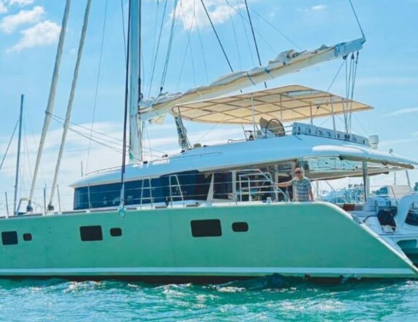 ขายเรือใบSAILING CATAMARAN LAGOON 620