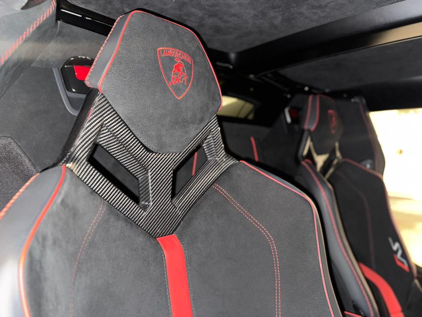 Lamborghini Aventardor SVJ Roadster รูปที่ 14