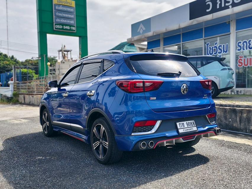 MG ZS 4