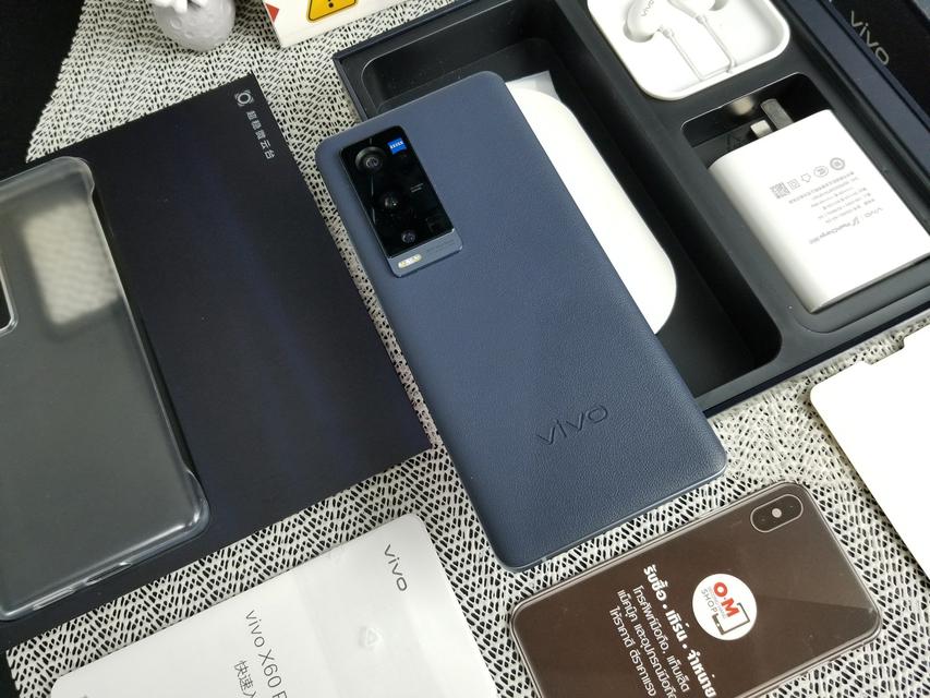 ขาย/แลก Vivo X60 Pro Plus 12/256GB หนังน้ำเงิน รอมจีน สภาพสวยมากๆ Snapdragon888 แท้ ครบยกกล่อง เพียง 19,900 บาท