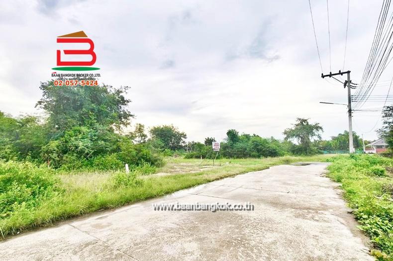 ที่ดินเปล่า ถมแล้ว ซอยวังก์พง 21/18-4 เนื้อที่ 50 ตรว. (ติดรีสอร์ทริมบึง) ถนนเพชรเกษม ตำบลวังก์พง อำเภอปราณบุรี ประจวบคีรีขันธ์ 4