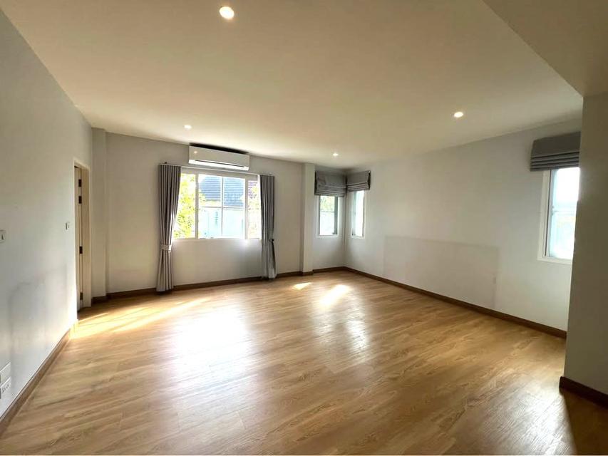 🏡✨ บ้านเดี่ยว 2 ชั้น ในโครงการ ทำเลเมืองเชียงใหม่ พื้นที่กว้าง รับสัตว์เลี้ยง 8