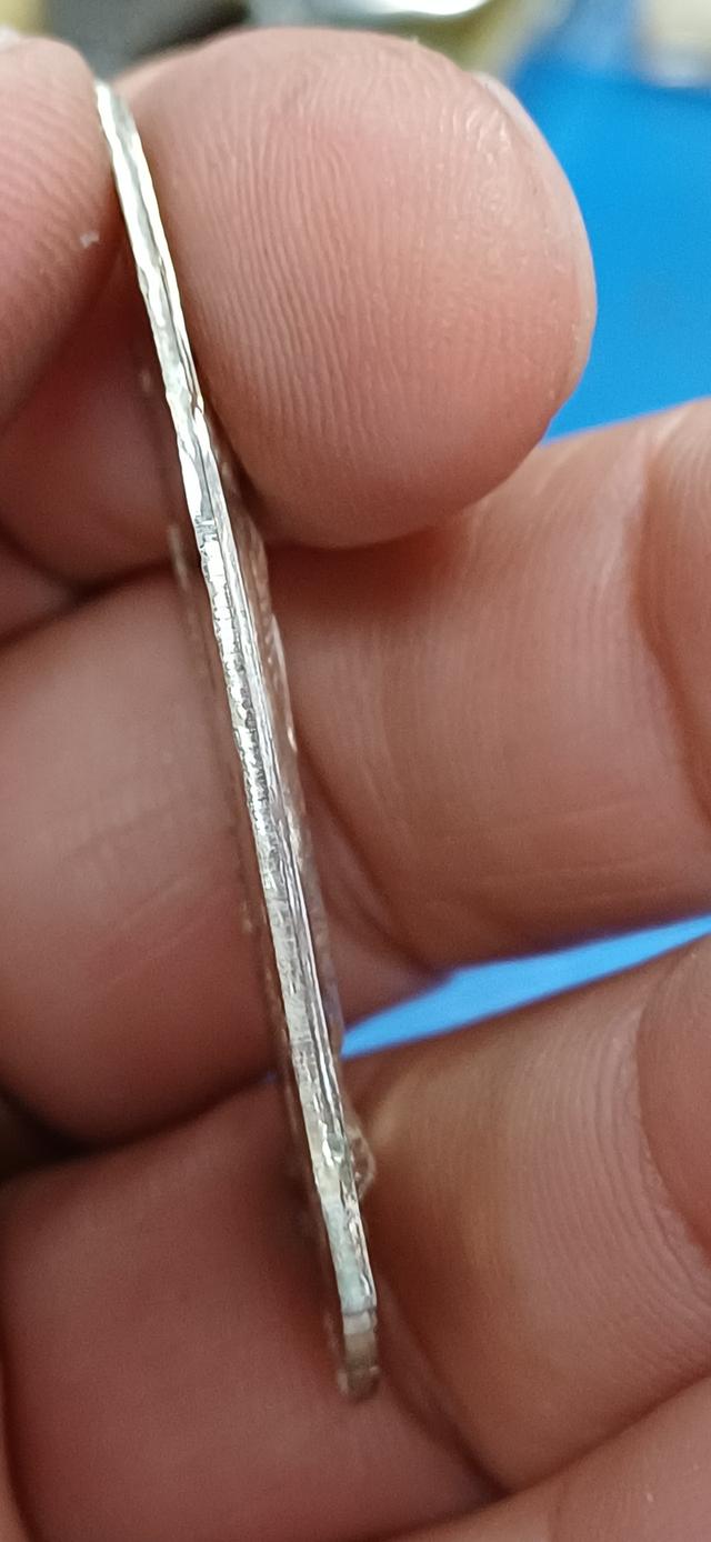 เหรียญพระพุทธ 25 ศตวรรษ เนื้อเงิน ปี 2500 รูปที่ 3