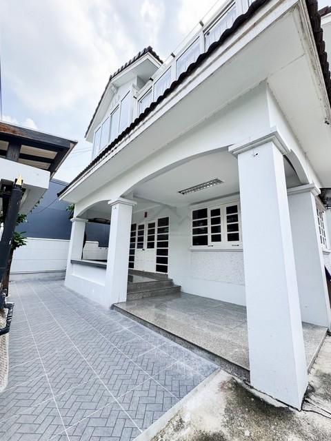 ให้เช่าบ้านเดี่ยว 2 ชั้น 58 ตรว. ซอยลาดพร้าววังหิน18 พื้นที่กว้างขวาง เดินทางสะดวก รัชดา เกษตรนวมินทร์ วังหิน เลียบด่วน 2