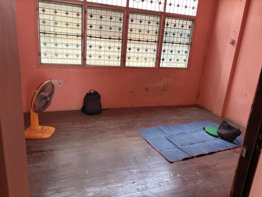 ขายอาคารพาณิชย์ 4ชั้น ทำเลดี ในตลาดศรีเทพ2 อำเภอตาคลี จังหวัดนครสวรรค์ 8