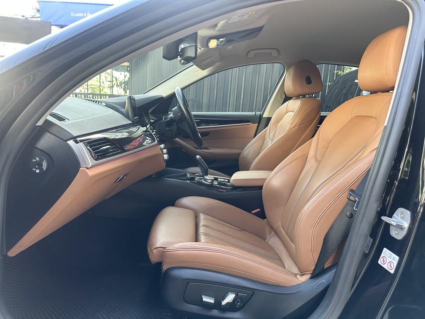ฺBMW 530e 2.0 Elite จดทะเบียนปี 2020 รถมือเดียว ไมล์ 4x,xxx km รูปที่ 15