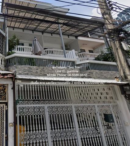 townhouse ให้เช่าทาวน์โฮม 4.5 ชั้น (สภาพใหม่) ใกล้ MRT สุทธิสาร 25.8 ตร.ว. 4 น 3 น้ำ ราคา 55,000 บาท/เดือน 4 ห้องนอน 550