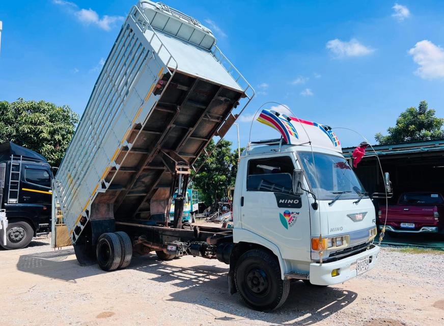 ขายรถบรรทุก 6 ล้อดั้มพ์ HINO FC2W 120HP 3