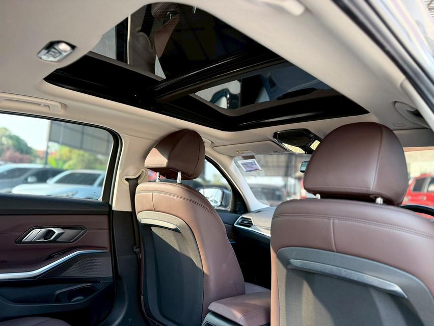 ปี 2024 BMW SERIES 3, 320Li M Sportโฉม G28 ปี20-ปัจจุบัน (Lci 1) สีเทา รูปที่ 14