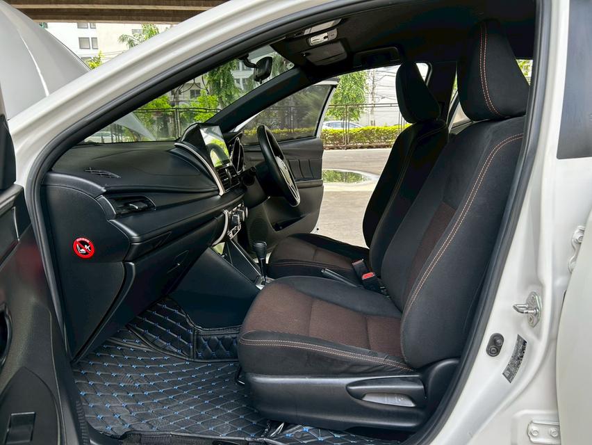 2015 Toyota Yaris 1.2E รถสวยพร้อมใช้ รูปที่ 10