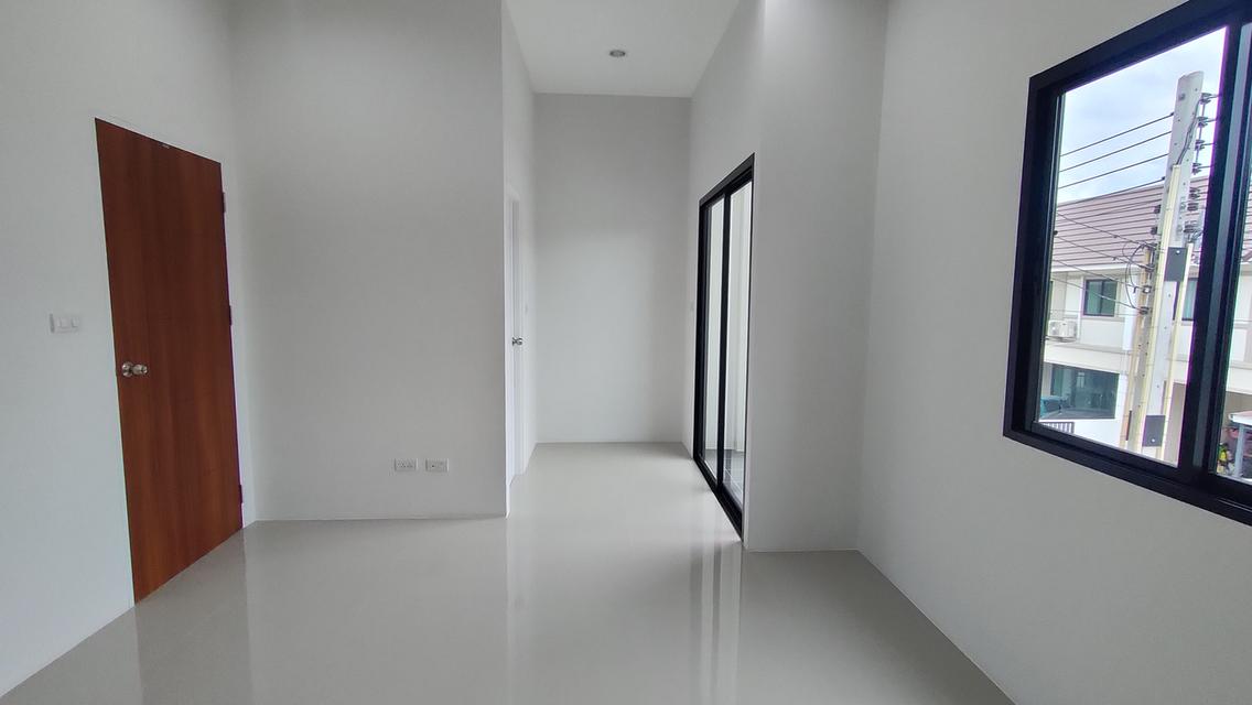 บ้านสร้างใหม่ 2 ชั้น ศรีราชา-เครือสหพัฒน์  12