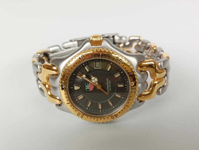 19.TAG HEUER ระบบ Quartz Boy size หน้าปัด 36 mm พร้อมกล่องแท้