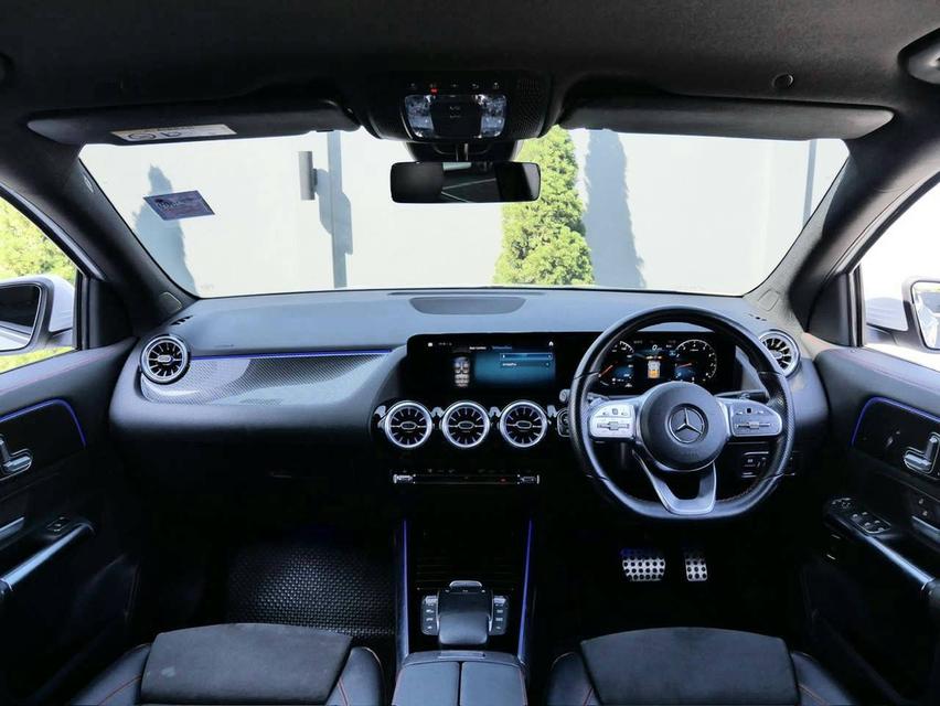 2022 Benz GLA200 AMG 10