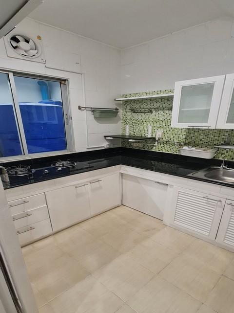 ให้เช่าทาวน์โฮม 3 ชั้น หมู่บ้านกลางเมือง ศรีนครินทร์ 24 (อ่อนนุช–พัฒนาการ) รีโนเวทใหม่ พร้อมเข้าอยู่ 7