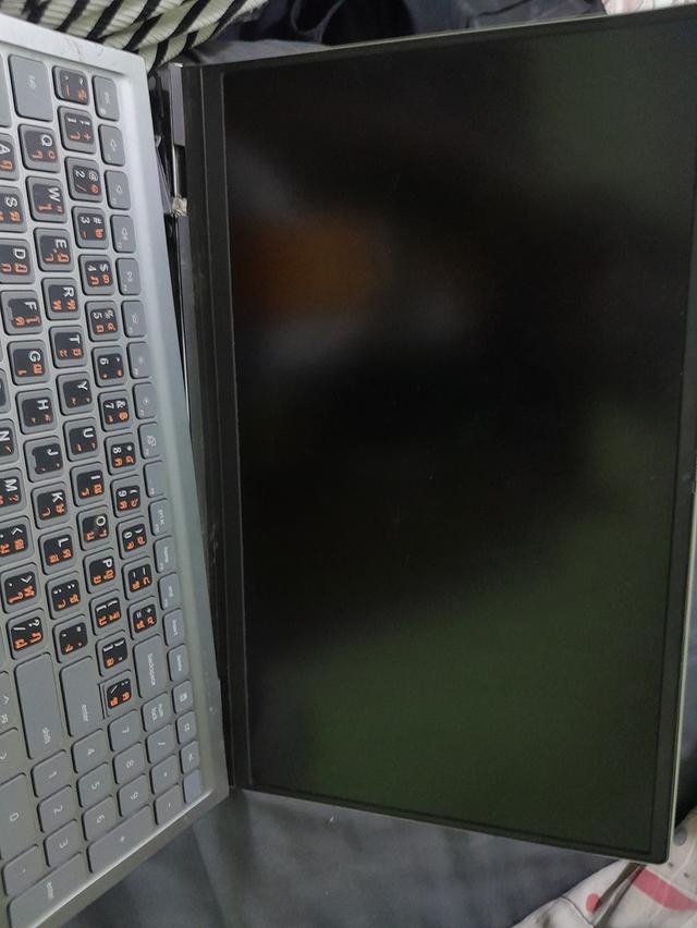 โน๊ตบุ๊ครุ่น Dell i17 รูปที่ 2