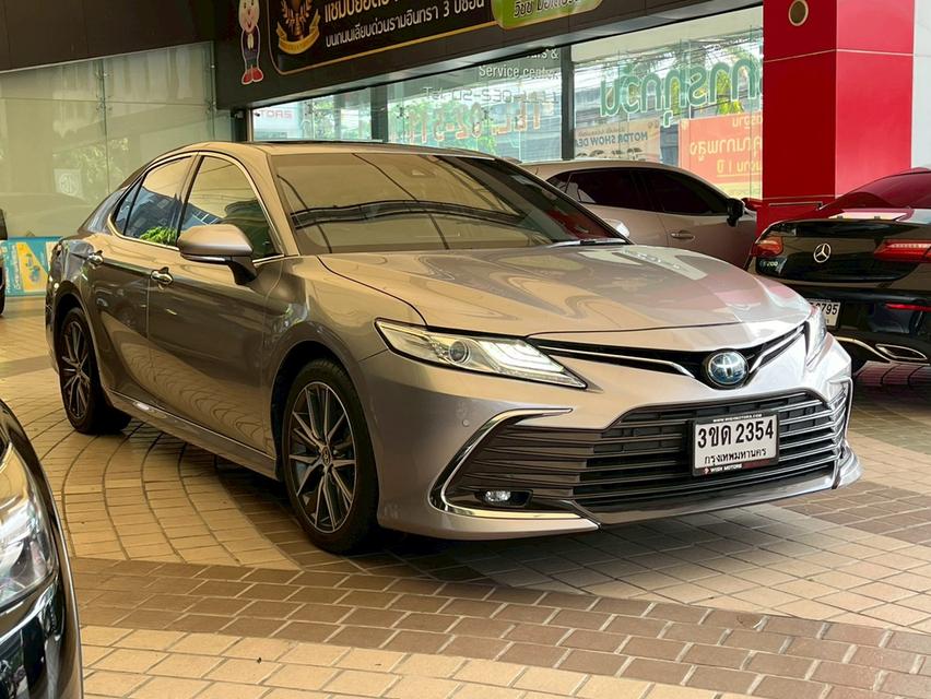 Toyota Camry 2.5Hev ปี22