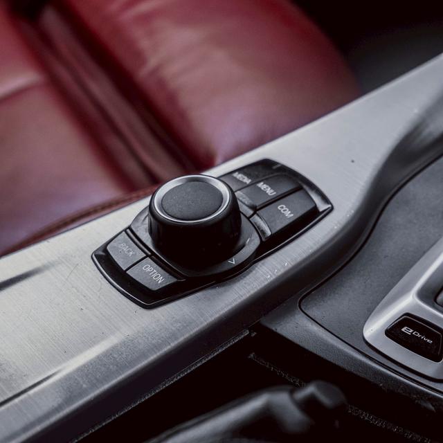 รหัสรถ 67GG3204 #BMW #330e #M3 Look ปี 2019 แต่งหล่อๆ จัดทรง มีล้อ hre พาท M3 look