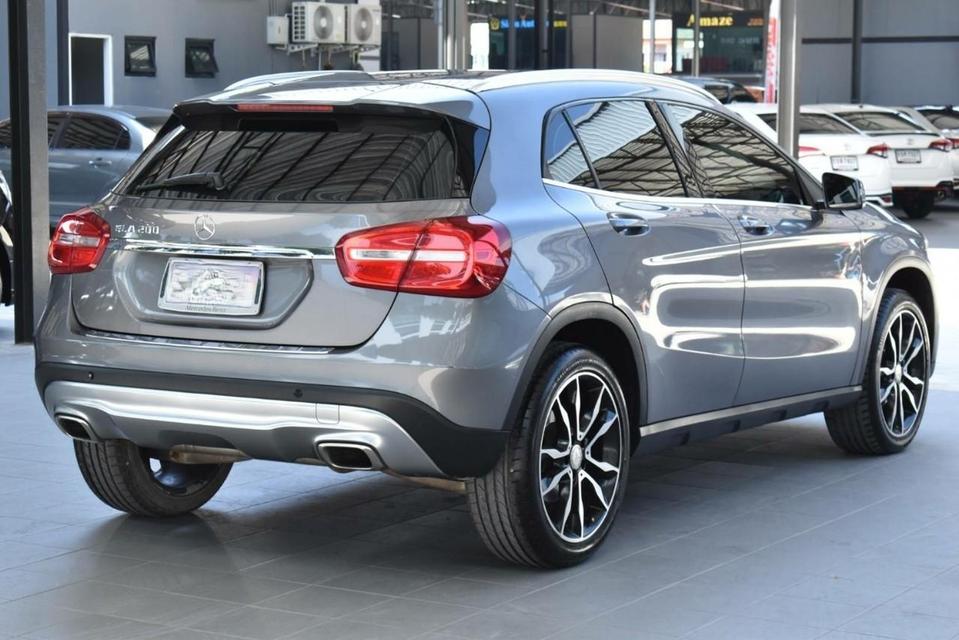 รหัสรถ KPC53 ✴️ Mercedes-Benz GLA200 W156 URBAN 1.6 ปี 2015 รุ่นยอดนิยม ✴️
