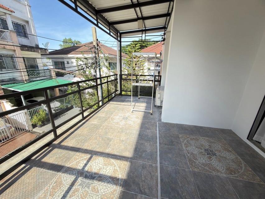 ให้เช่าบ้าน ทาวโฮม 4 ชั้น ซิตี้ พาร์ค พัฒนาการ 38 4