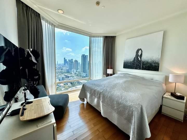 ว่างปล่อยขาย Royce Private Residences 3