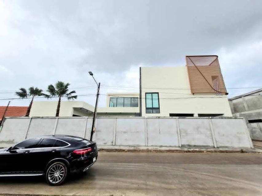 For rent luxury pool villa Pattaya 150.000/month  1