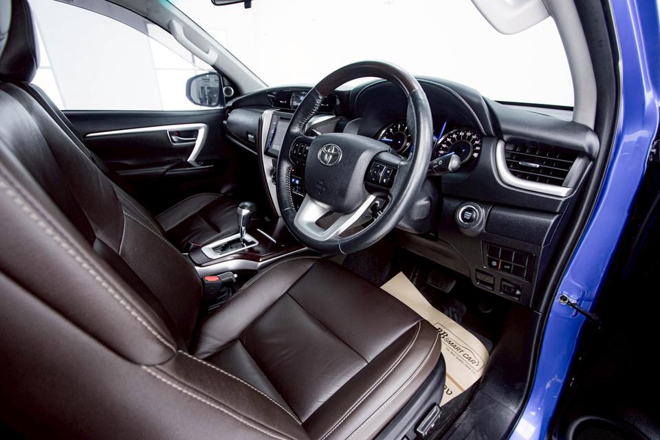 รหัสรถ 1D760  FORTUNER 2.4 V 4WD 2018 12