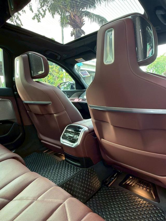BMW 760e Xdrive 2023 รูปที่ 6