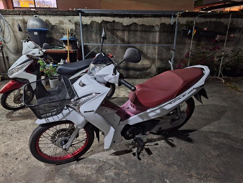 เวฟ 125 LED สตาร์ทมือ ตัวท็อปภาษีไหมครับ