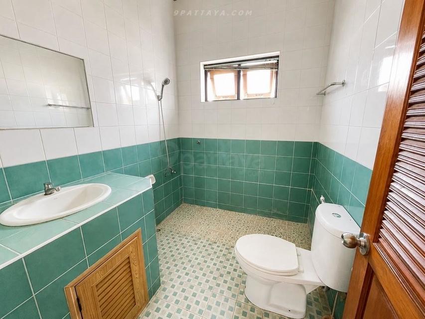 For Sale / For Rent — Private Pool House in South PattayaHouse for sale and rent in South Pattaya, located near Sukhumvit Rd, Pattaya Floating market 12