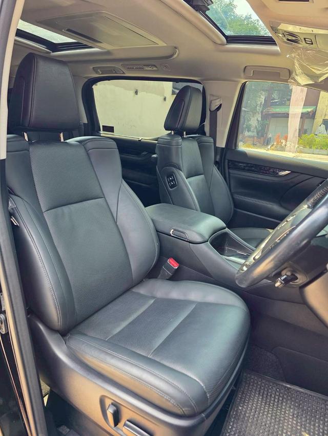 Toyota ALPHARD 2.5SC PACKAGE สีดำ ปี 2021 ไมล์ 40,000 กม. รูปที่ 7