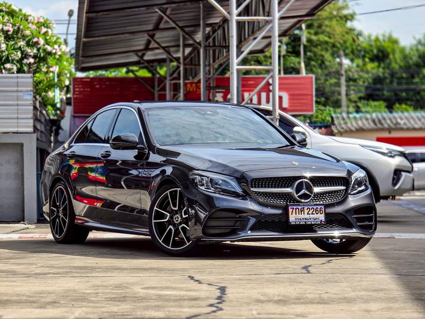 รหัสรถ CBLX2266 BENZ C220d AMG Dynamic W205 2021 🚗