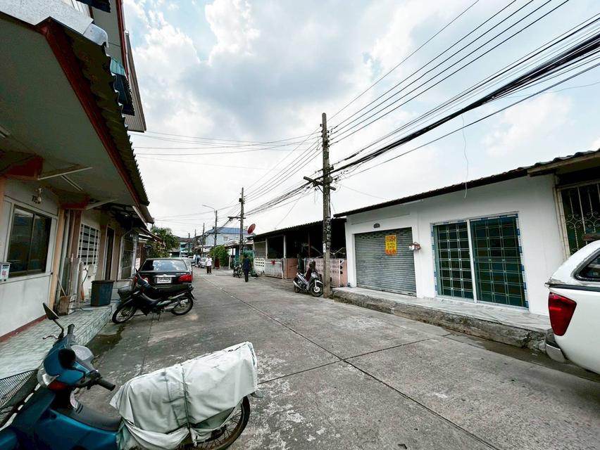 ขายบ้านชั้นเดียว หมู่บ้านเฟรนชิฟ ลาดพร้าว ซอยประเสริฐมนูกิจ29 แยก2 4