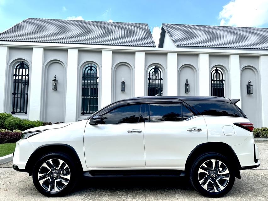 TOYOTA FORTUNER 2.4 LEGENDER ปี 2022 รูปที่ 5