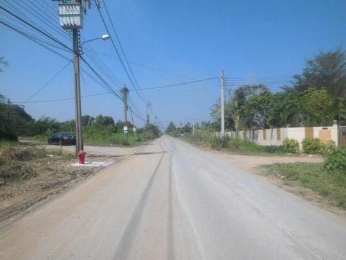 ที่ดิน 198 ตรว. สุวินทวงศ์51 ถมแล้ว ติดทางสาธารณะ ใกล้ถนนใหญ่ 1