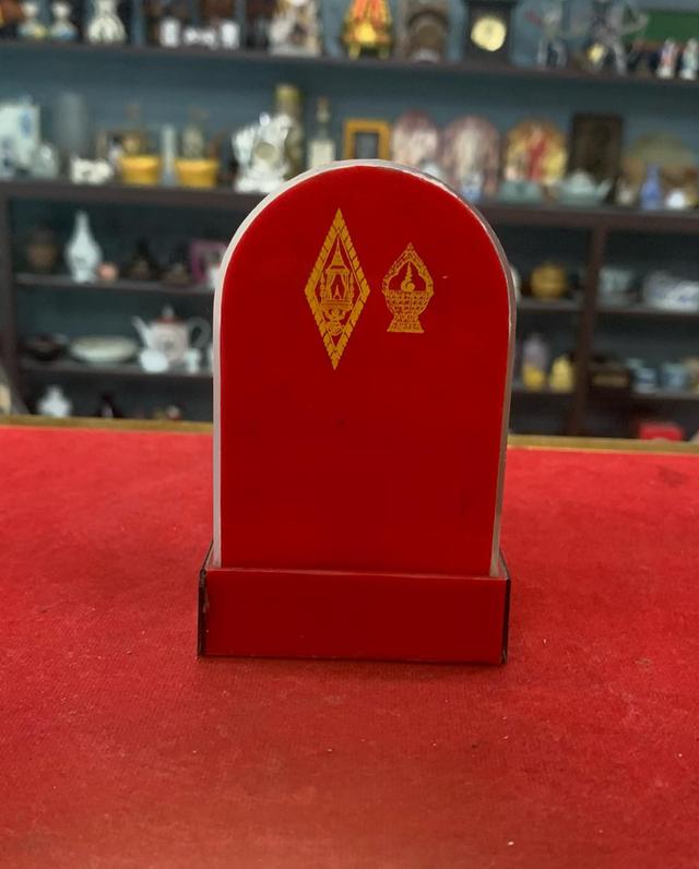 พระพุทธชินราช พร้อมครอบแก้ว